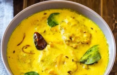Kadhi Pakora